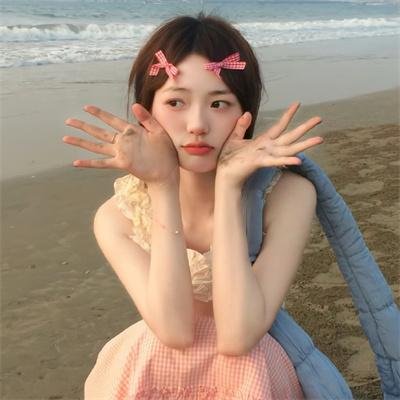 黄阿丽:小眼镜蛇